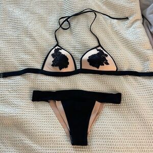 New bikini,different brands top and bottom,top is New Look,bottom is PLT